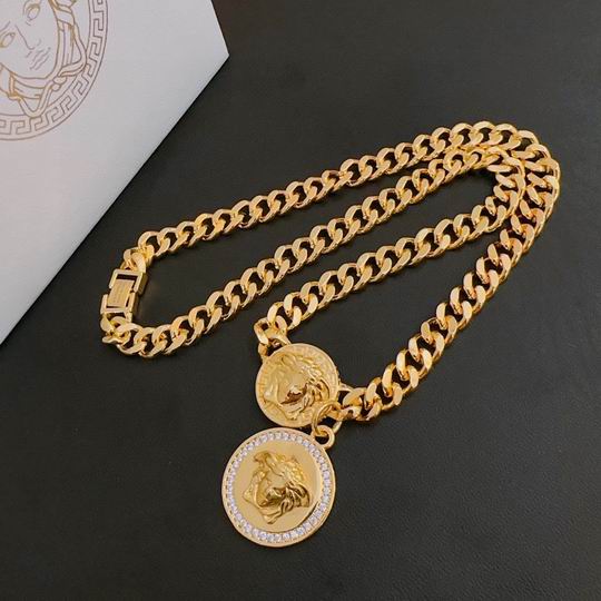 Versace necklace 11lyh97